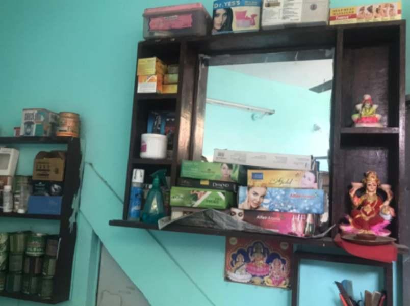 Salons/ Spas; Exp: More than 5 year