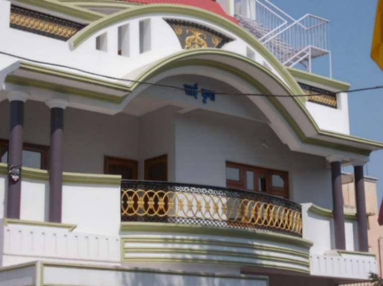 Real estate agent/ management; Exp: Some experience (0-1 years)