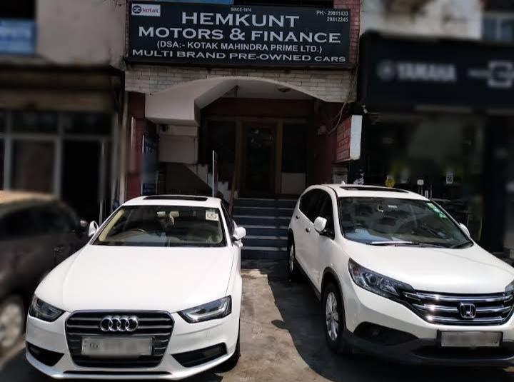 Used Car/ Scooter/ Motorcycle Dealers; Exp: More than 5 year