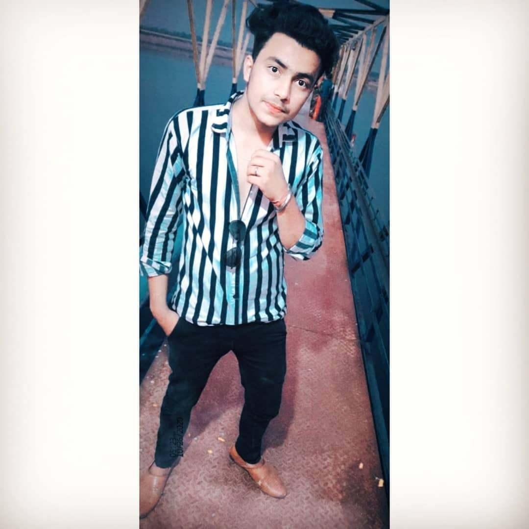 Drawing/ Sketching, Drawing/ Painting/ Sculpture; Exp: 3 year