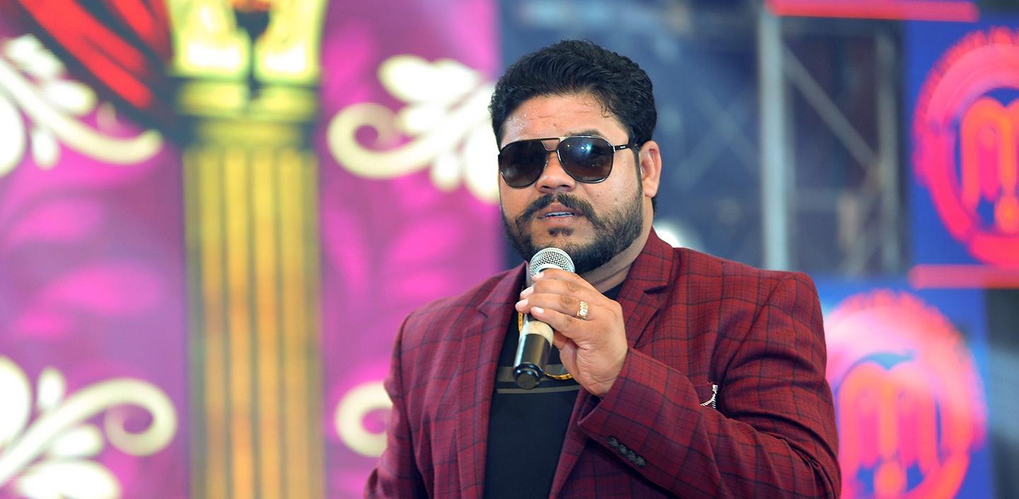 Events/ Catering; Exp: 2 year