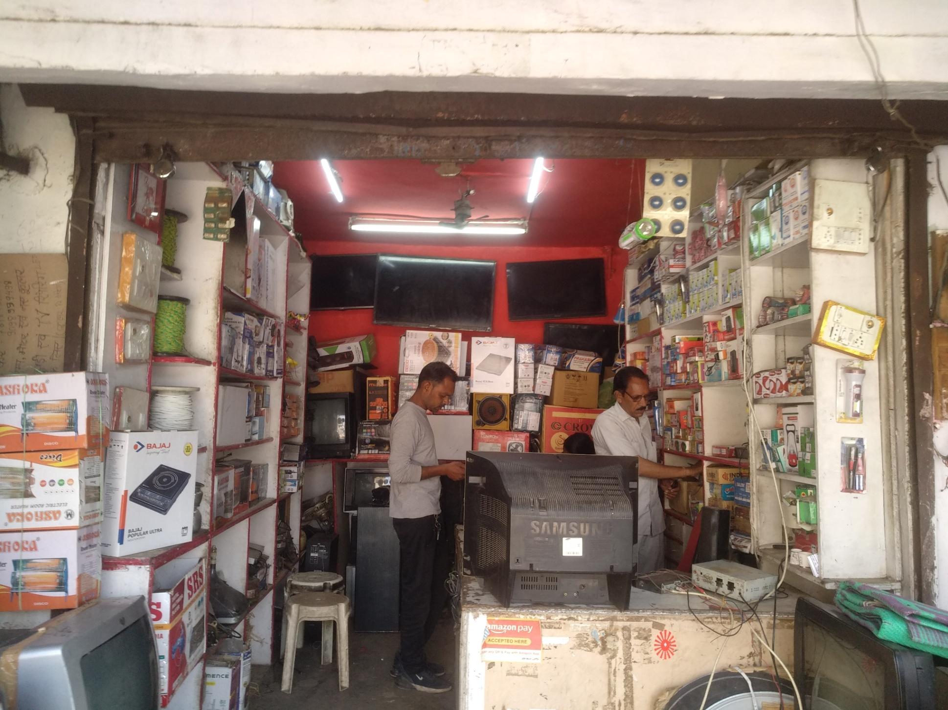 Mobile/ Computer/ Electronics repair; Exp: More than 10 year