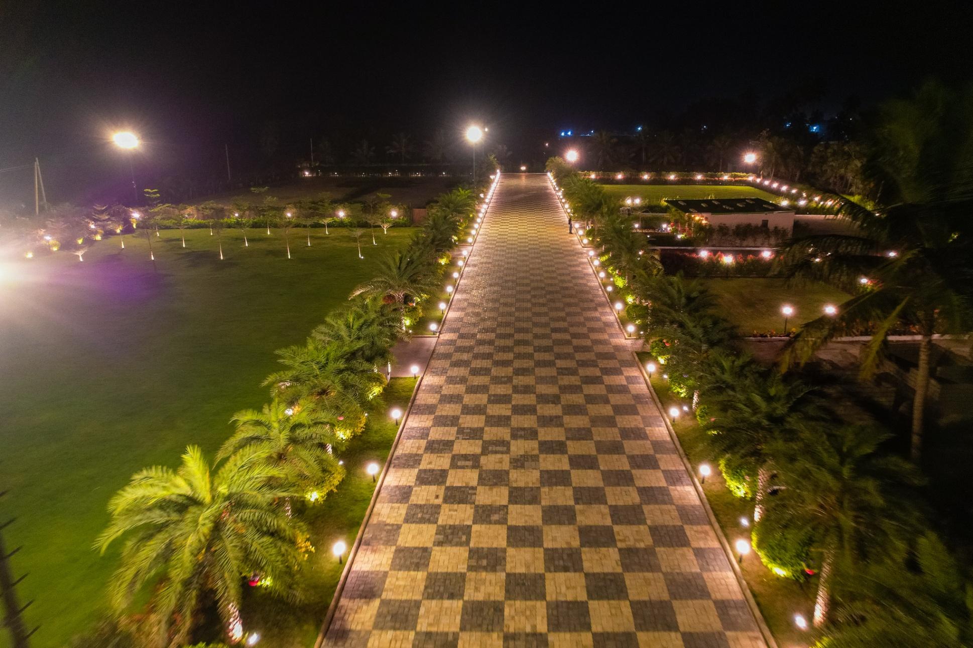 Wedding Catering, Party Entertainment, Events/ Catering; Exp: 2 year