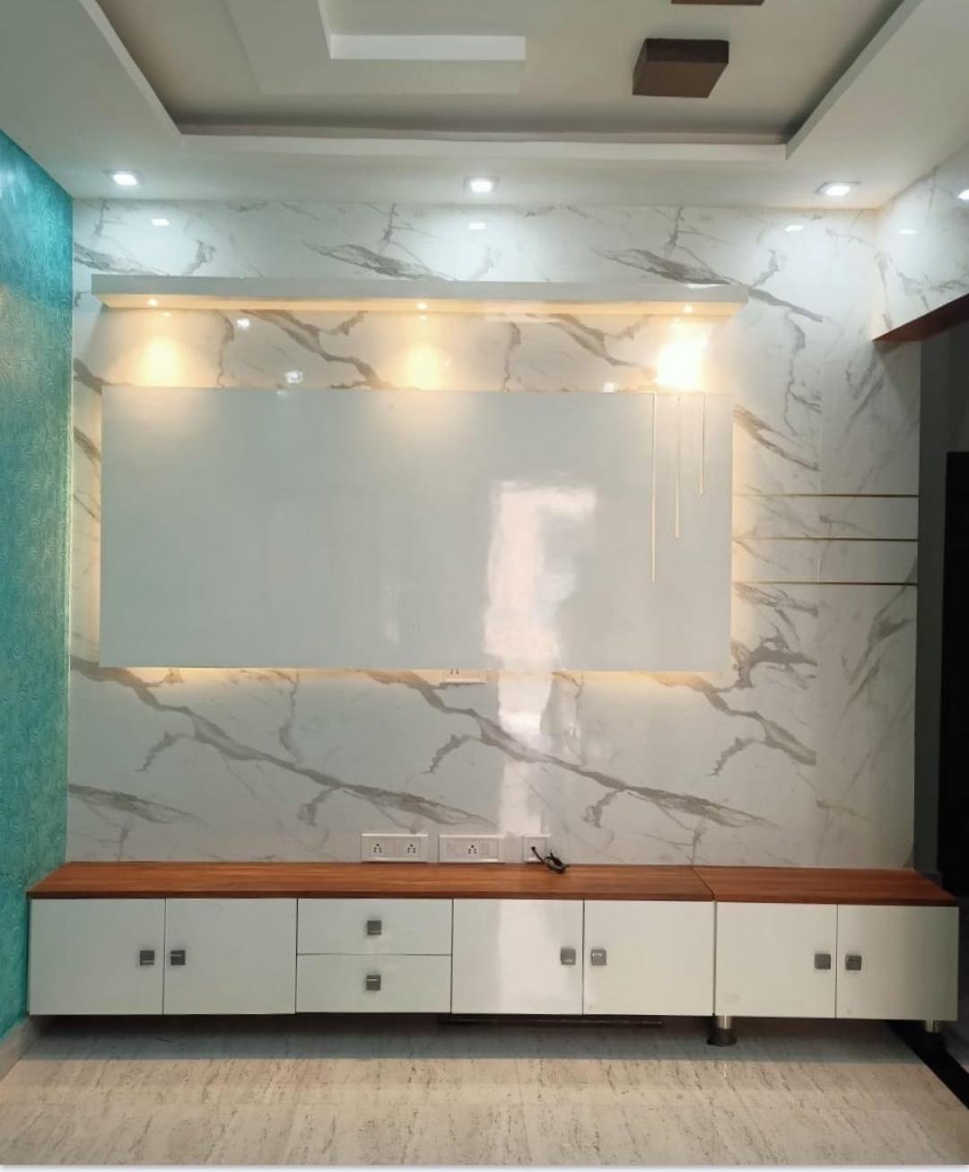 Carpenter; Exp: More than 10 year