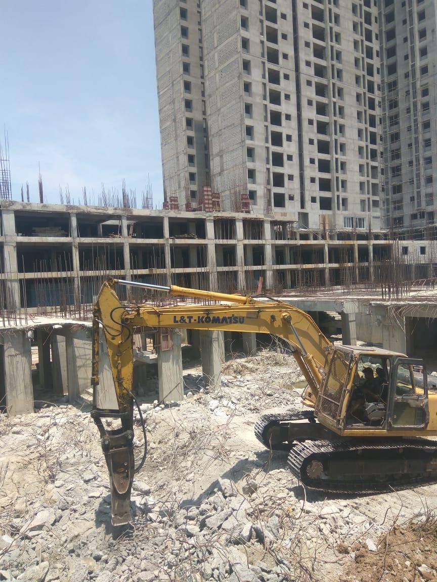 Other construction/ home repair services, Builders/ Architects; Exp: More than 15 year