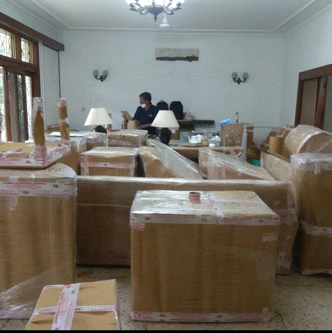 Movers/ Packers; Exp: More than 5 year