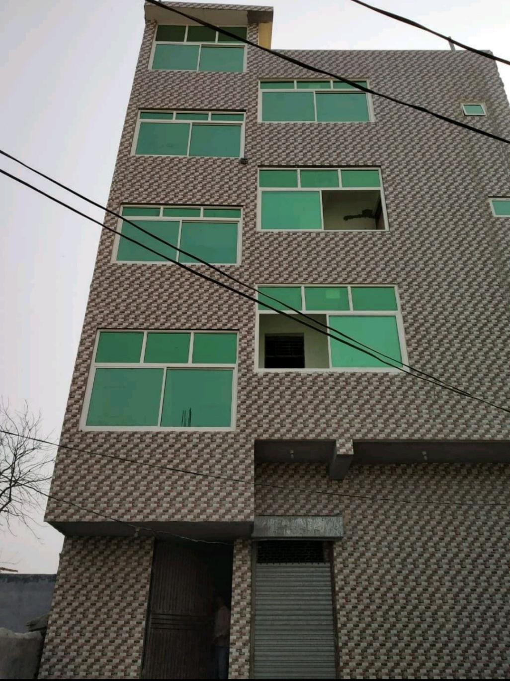 Painting/ White washing; Exp: More than 10 year