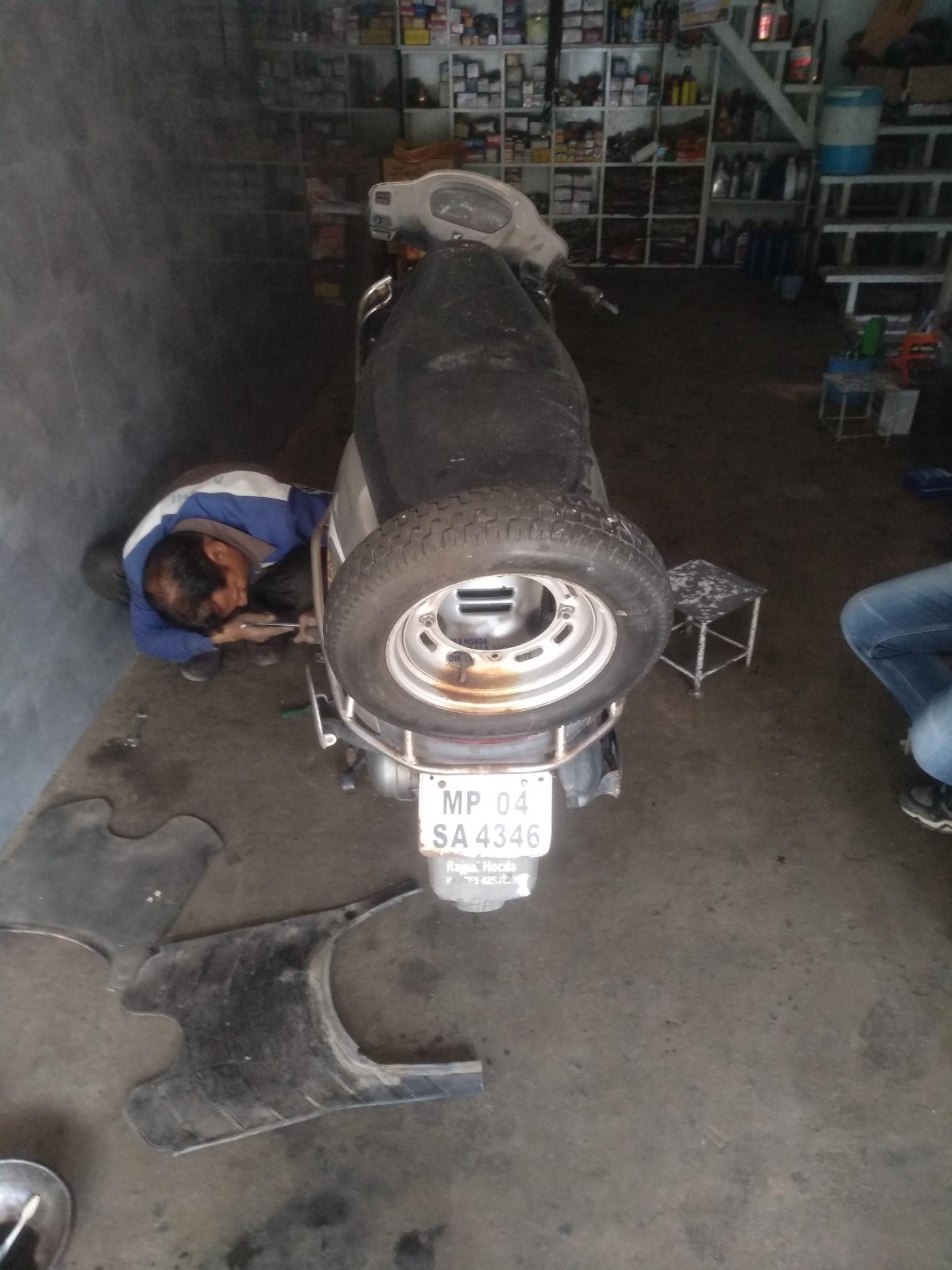 Auto Repair; Exp: More than 10 year