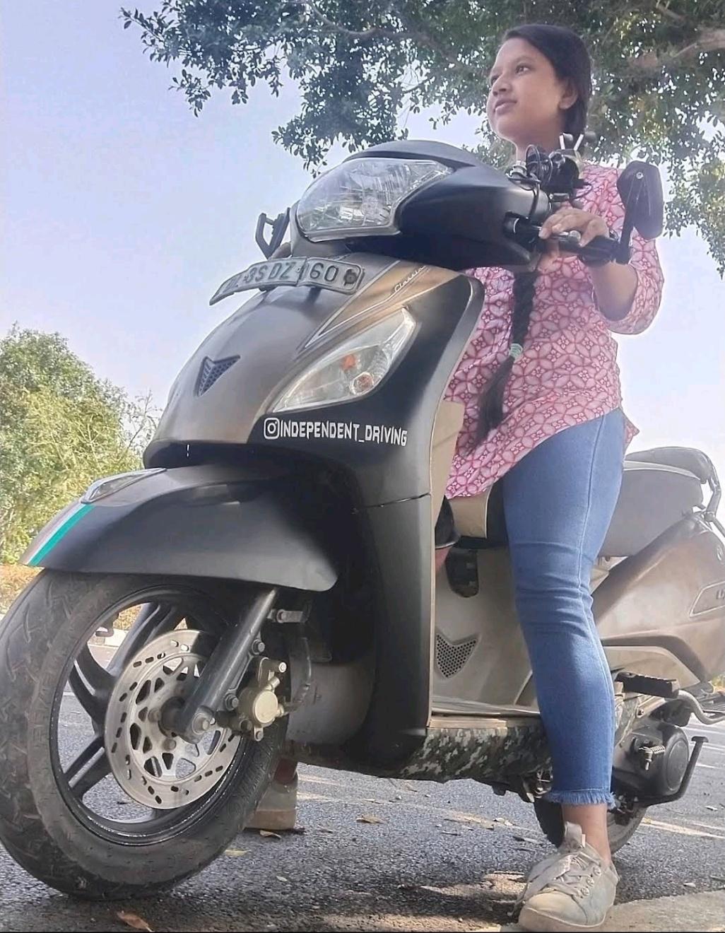 Driving classes; Exp: More than 5 year