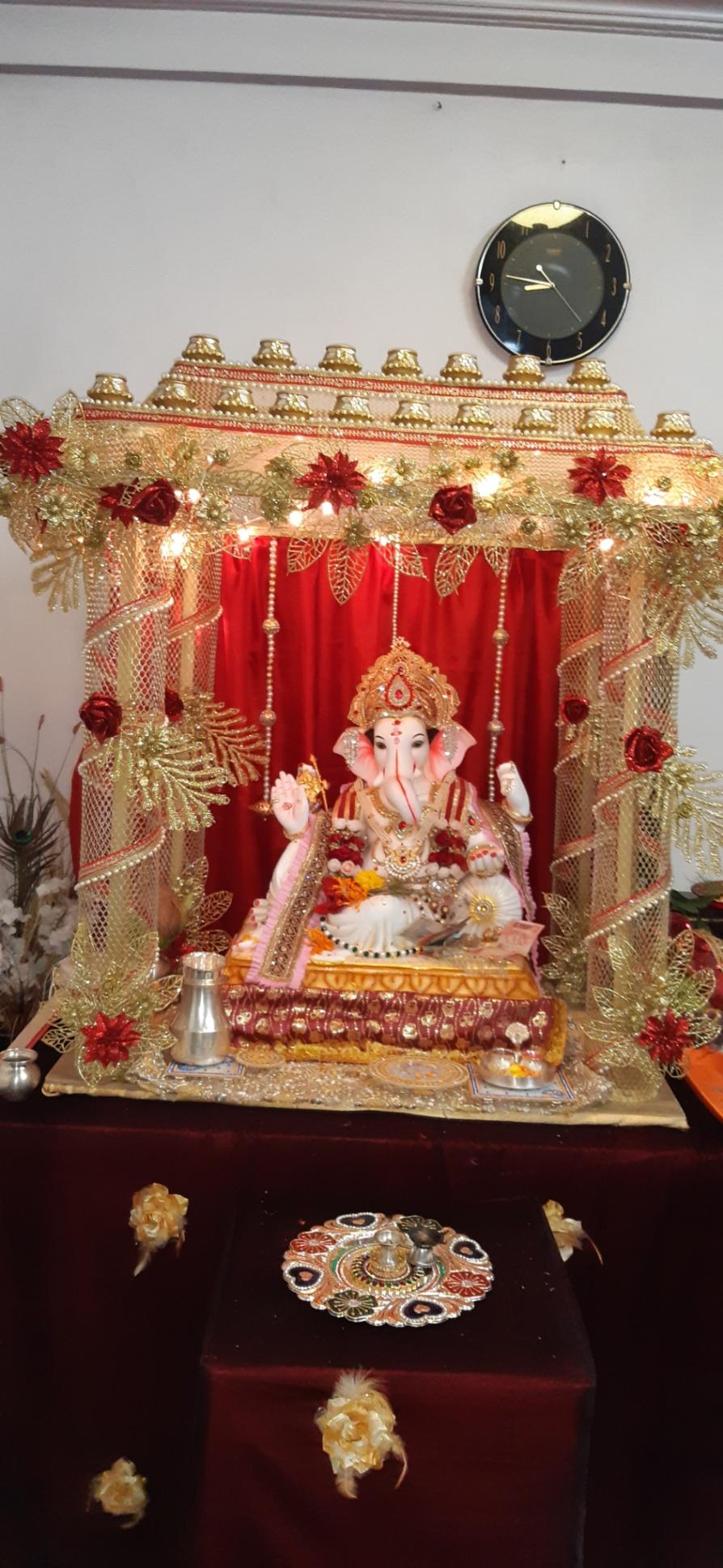 Other Health/ Beauty services; Exp: More than 10 year