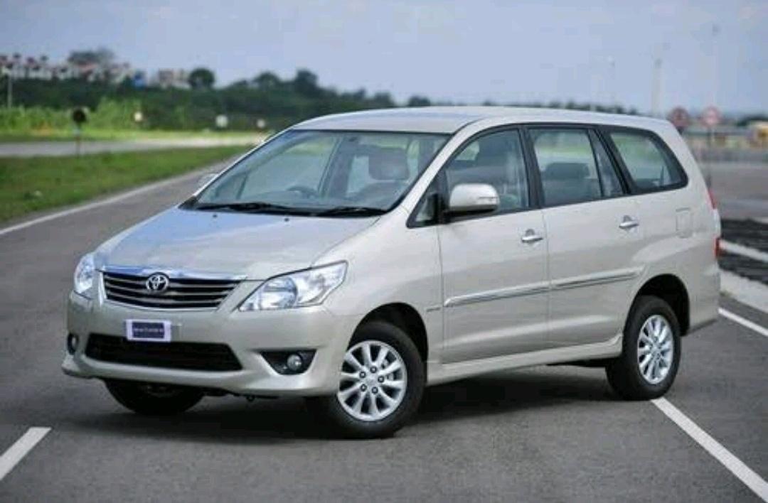 Travel service; Exp: More than 5 year