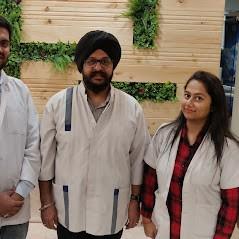 Dentistry; Exp: More than 15 year