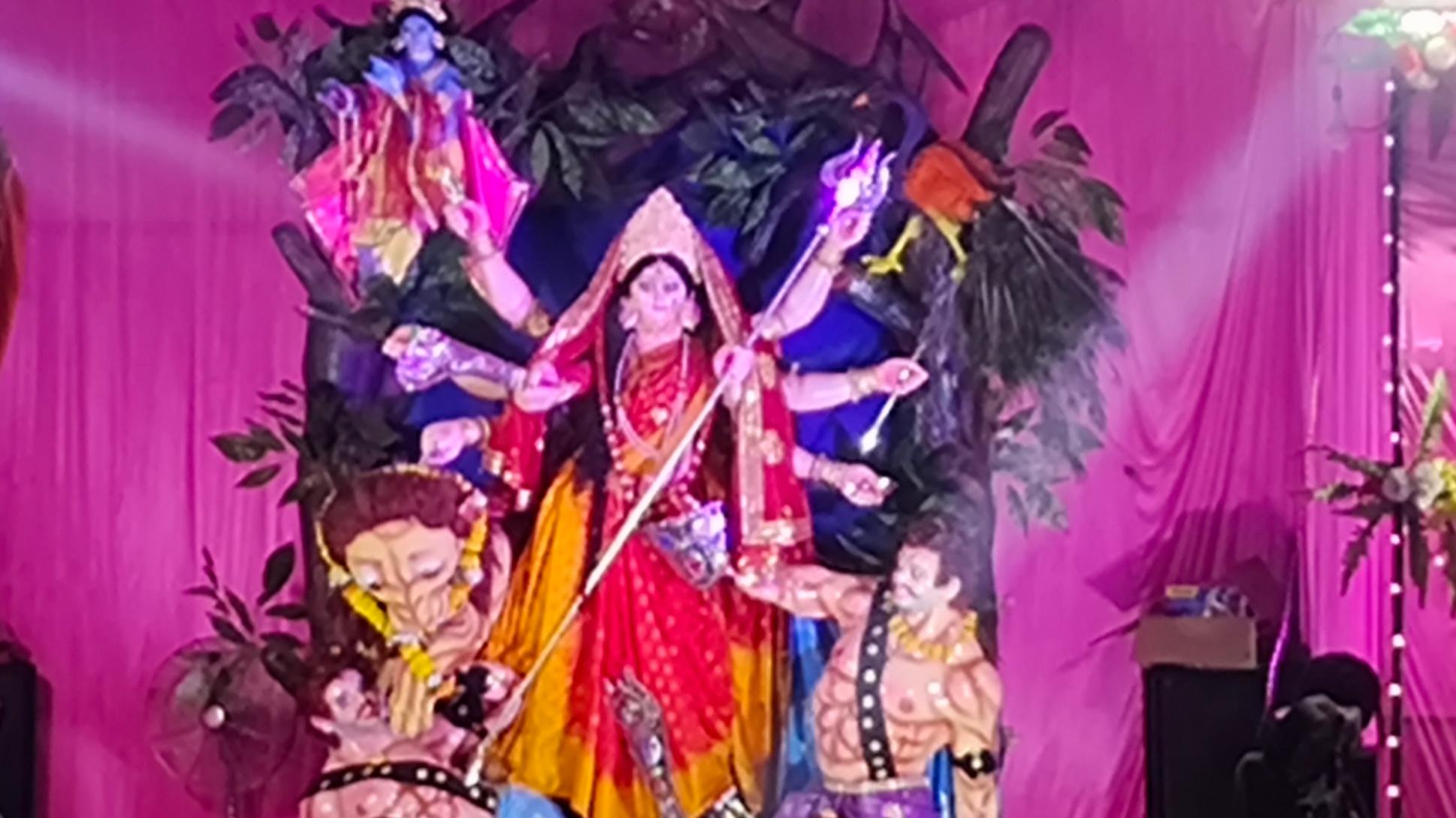 Maa Durga Jhaki, Minal Mall, Bhopal 