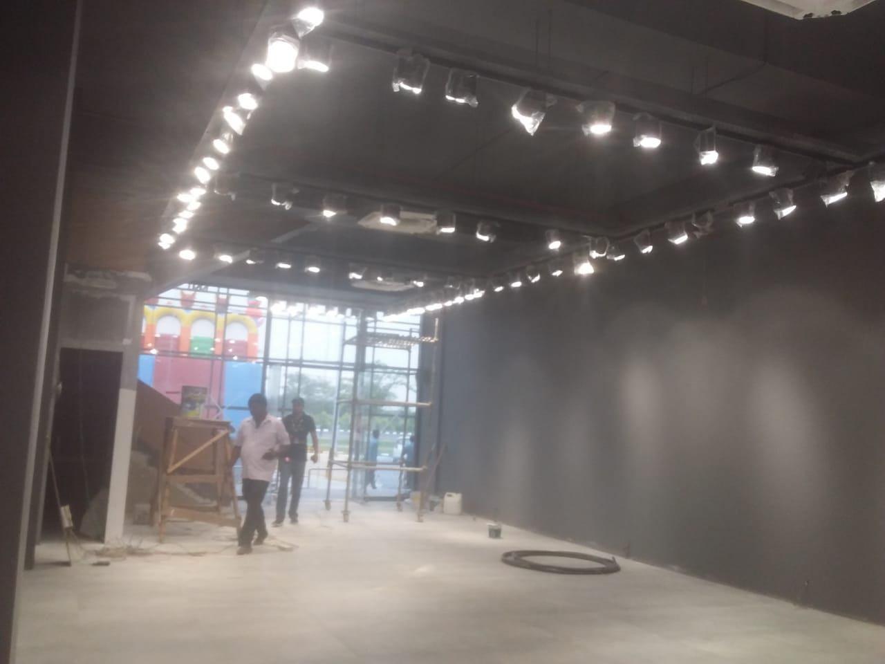 Carpenter, Painting/ White washing, Flooring/ Roofing, Mason/ Construction labor, Other construction/ home repair services; Exp: More than 10 year