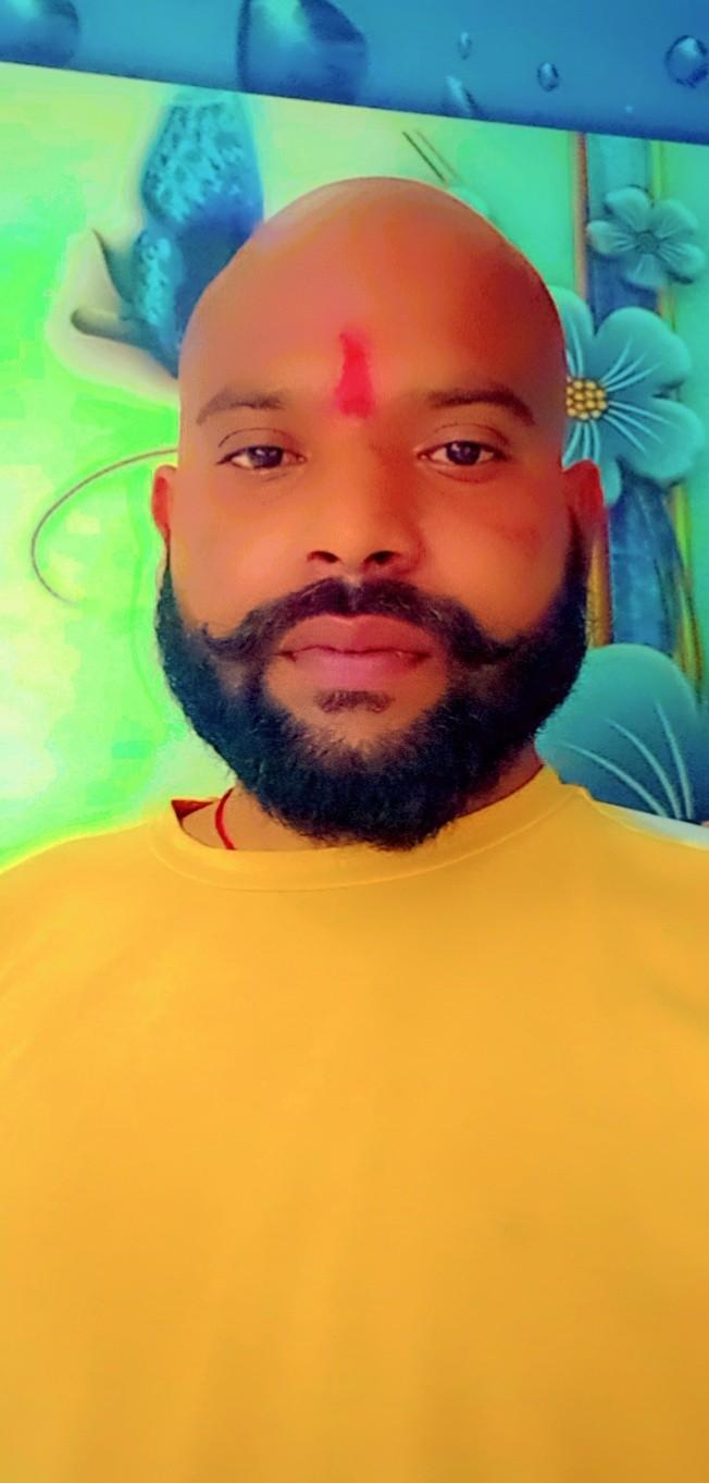 Painting/ White washing; Exp: More than 10 year