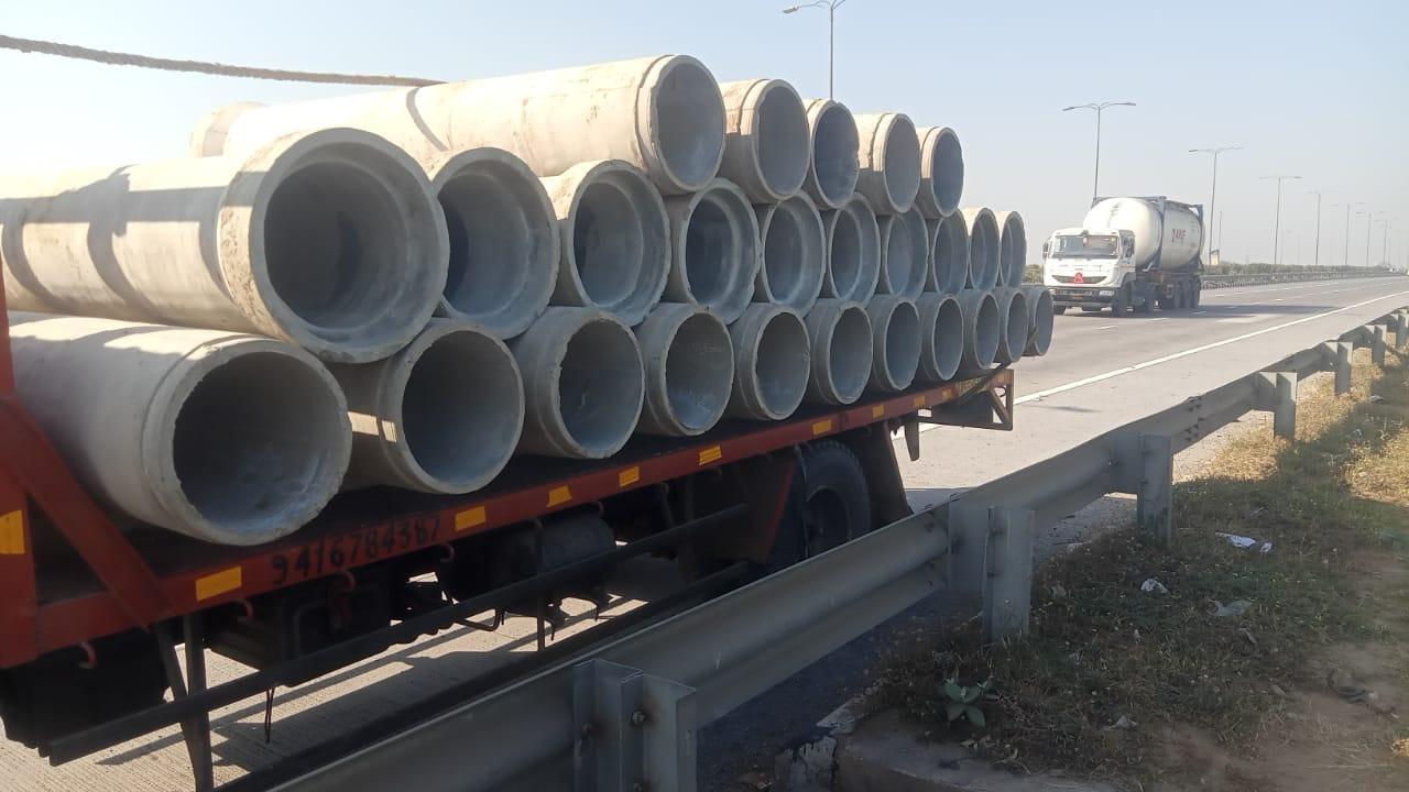 Builders/ Architects