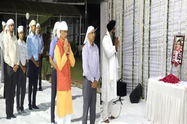 Chief Minister attended the tribute meeting of Late Shri Sahni