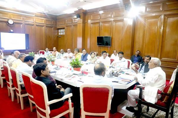 Universities should be agents of change: Governor Shri Patel