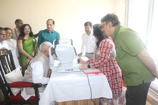 Free eye check-up camp organised at Raj Bhavan on World Glaucoma Day