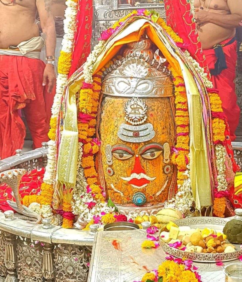 Shree Mahakaleshwar jyotirlinga Bhasm Aarti Darsan, April -05- 2023