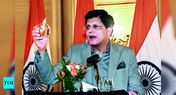 India's exports soared to a new record of 770 billion dollars