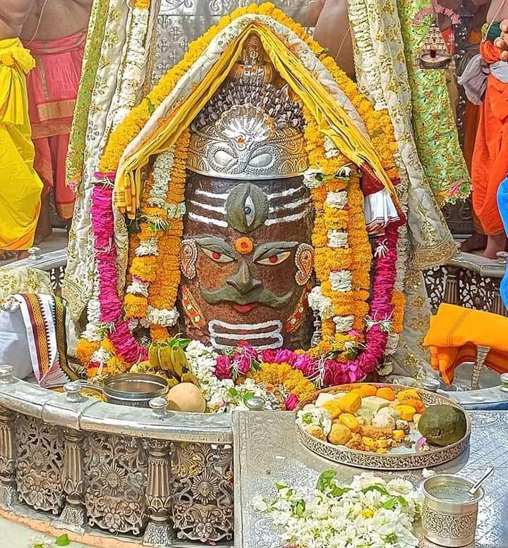 Shree Mahakaleshwar jyotirlinga Bhasm Aarti Darsan, April -19- 2023