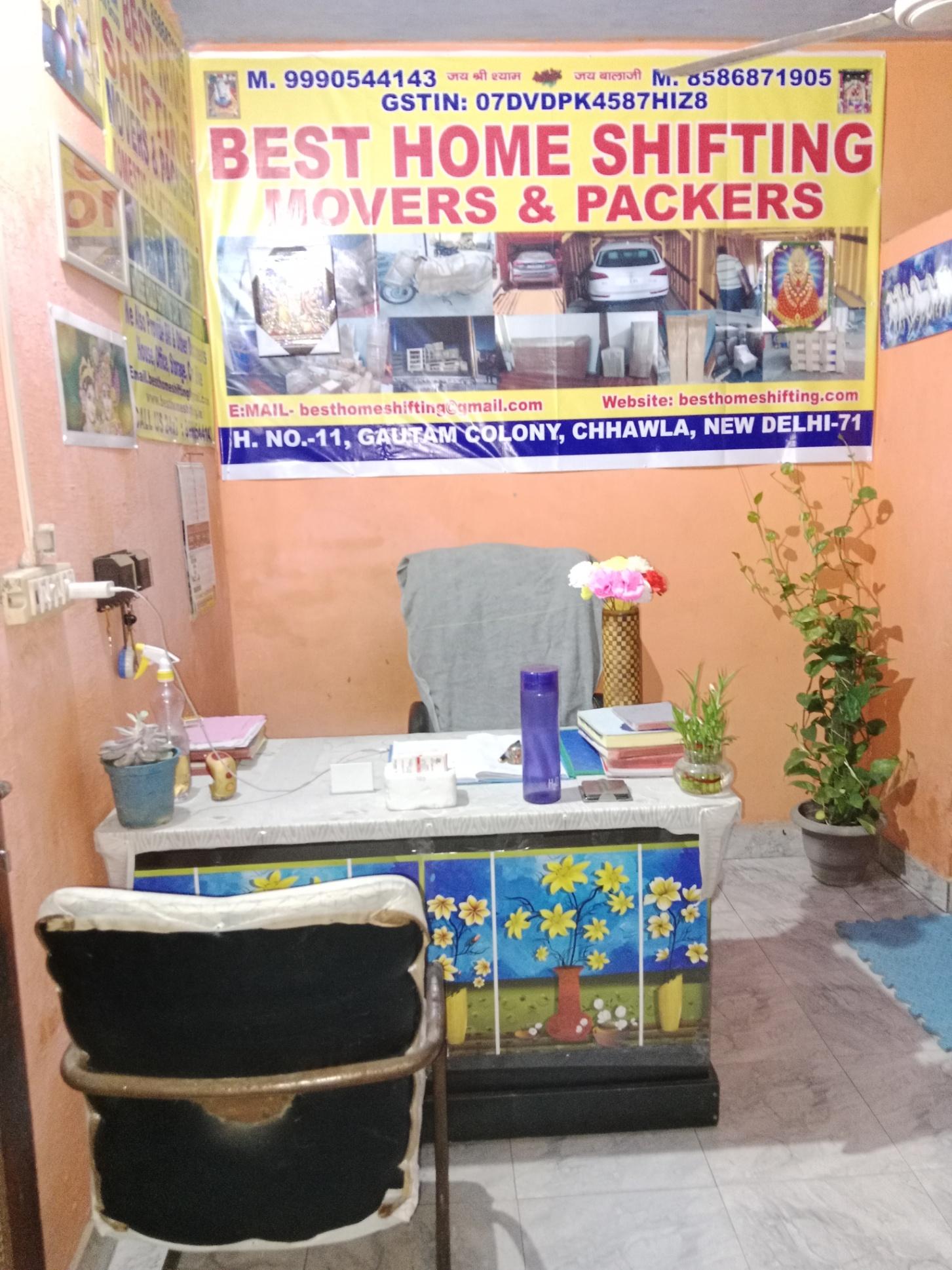 Movers/ Packers; Exp: More than 5 year