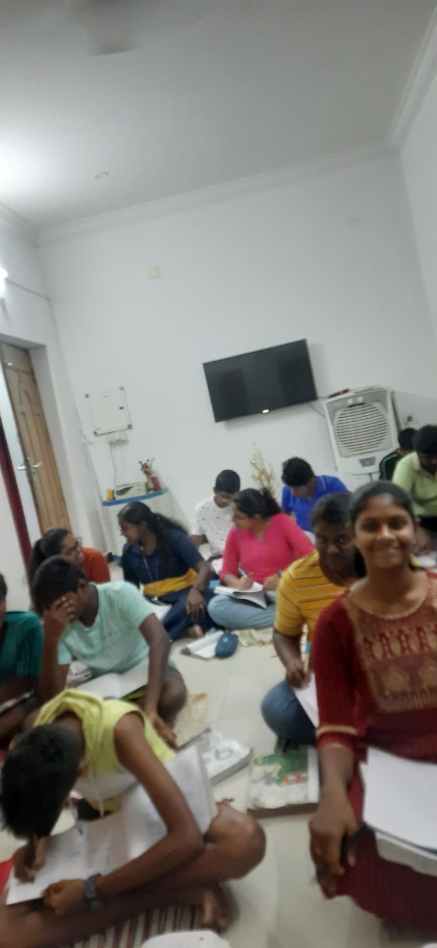 Chemistry, Class 11th/ 12th Tuition, Class 9th/ 10th Tuition, Mathematics, Physics; Exp: More than 15 year