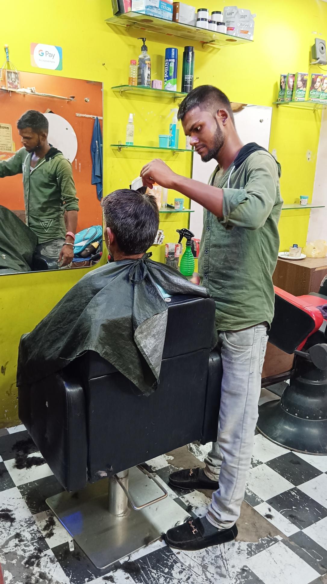 Vicky's Salon