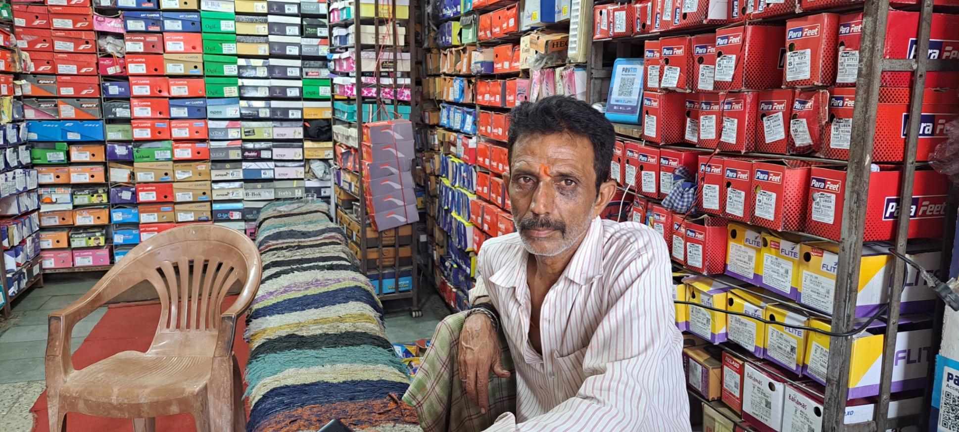 Boots, Casual Shoes, Dress Shoes, Ladies footwear, Kids Footwear on sale