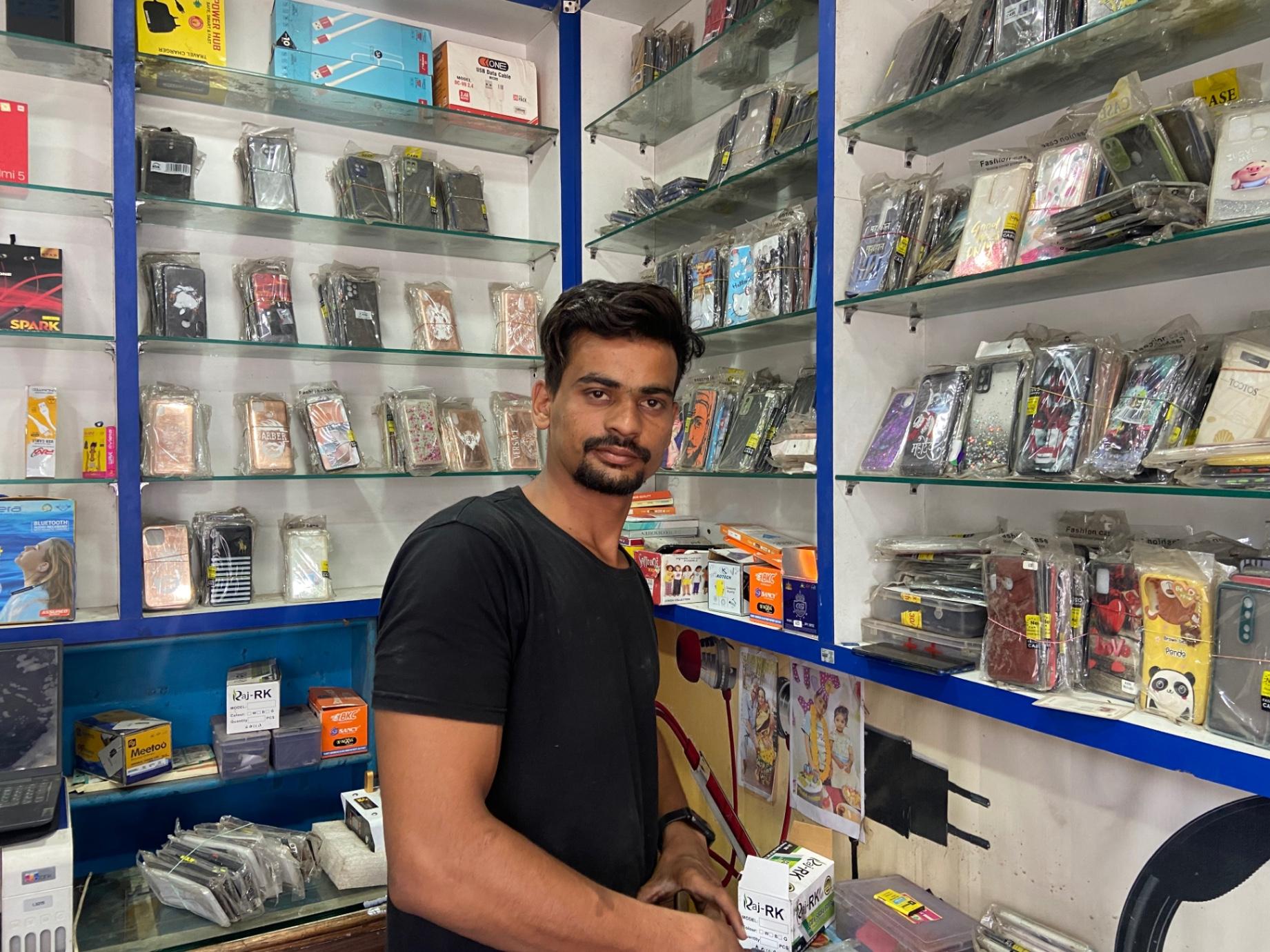 Camera Repair, Mobile/ Computer/ Electronics repair; Exp: More than 15 year