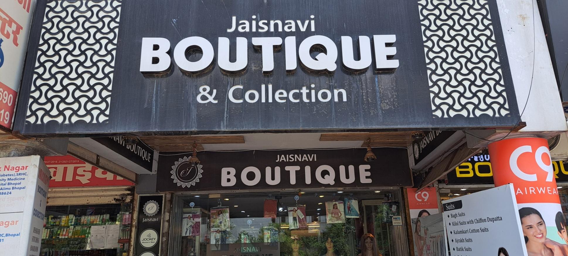 Shirts & Tops, Jackets & Outerwear, Dresses & Skirts, Sari, Salwar Kurta on sale