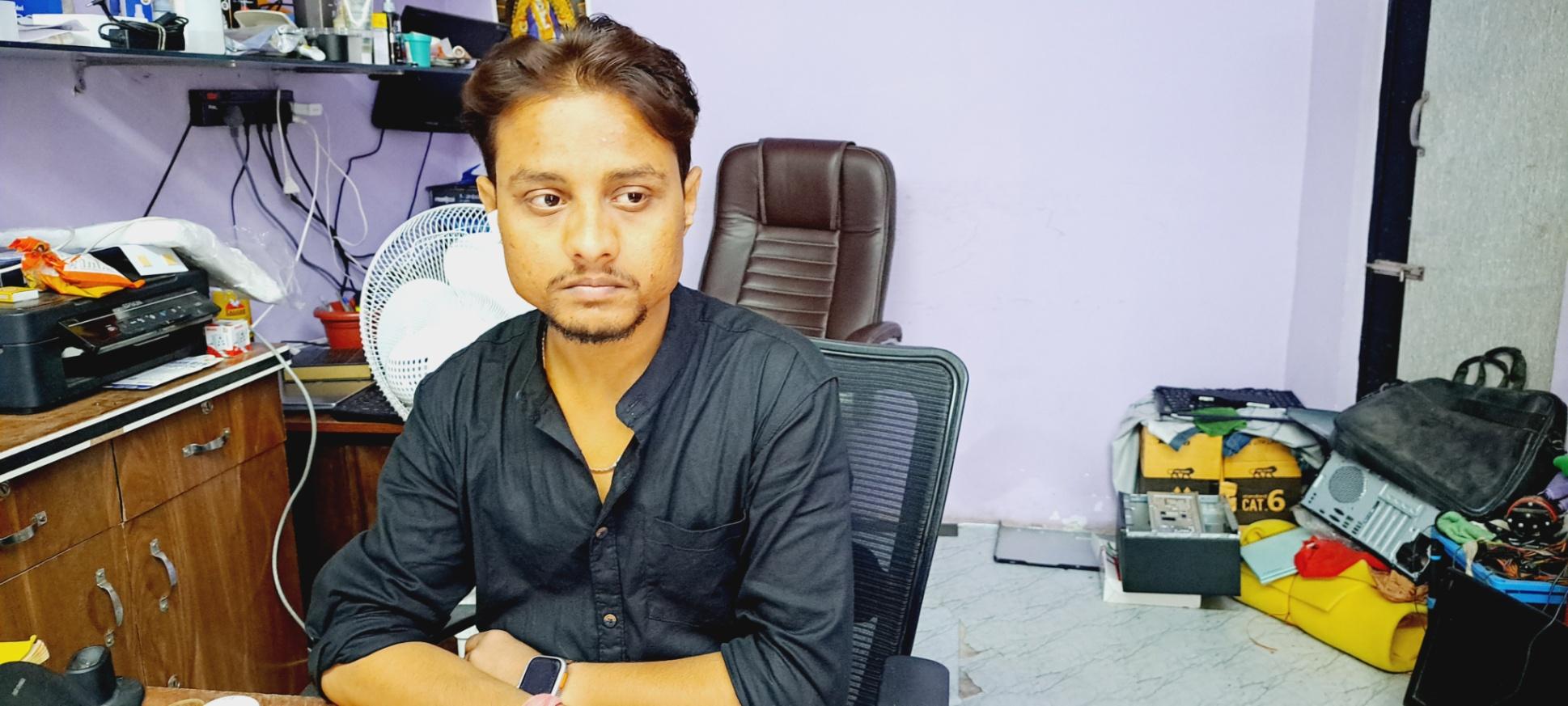 Mobile/ Computer/ Electronics repair; Exp: More than 10 year