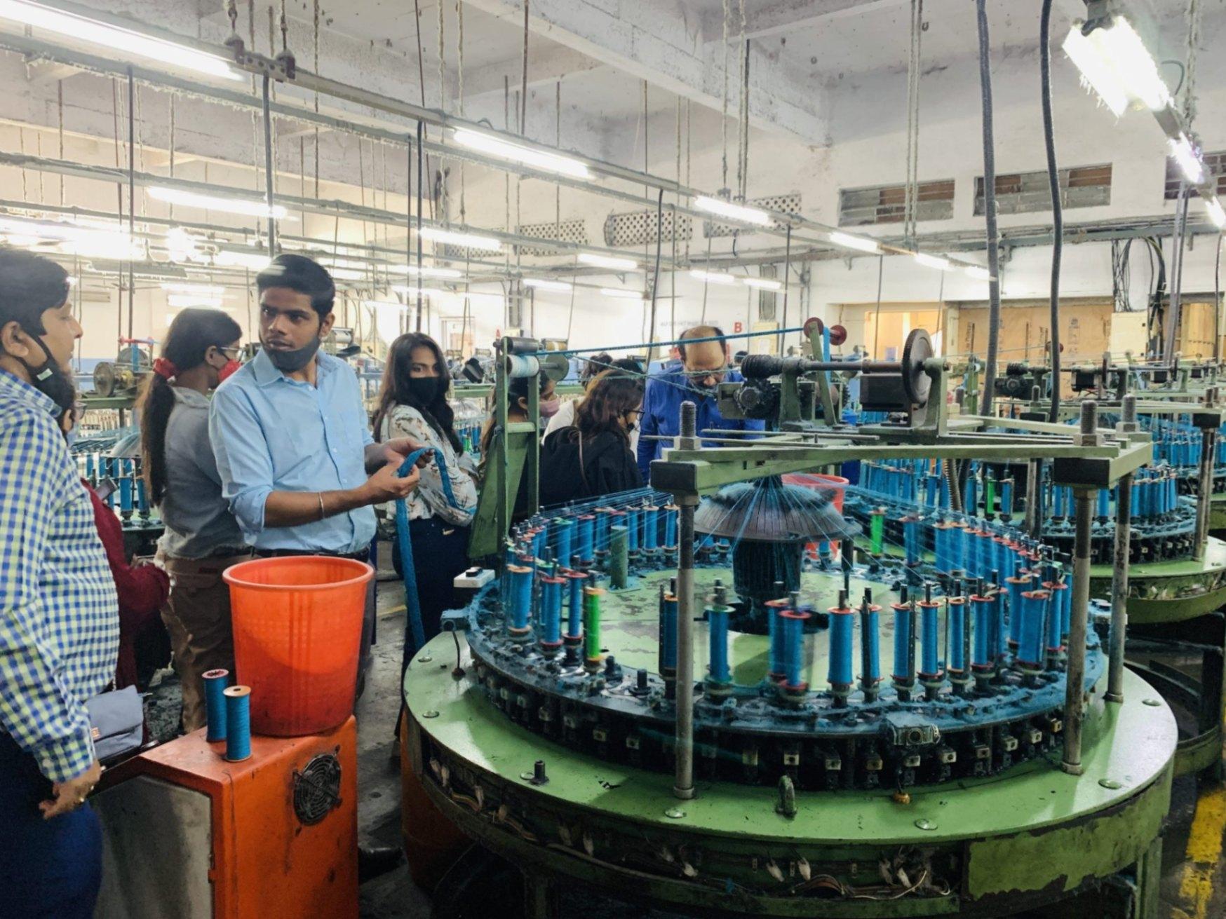 DIPLOMA IN FASHION DESIGNING COLLEGES NEAR ME