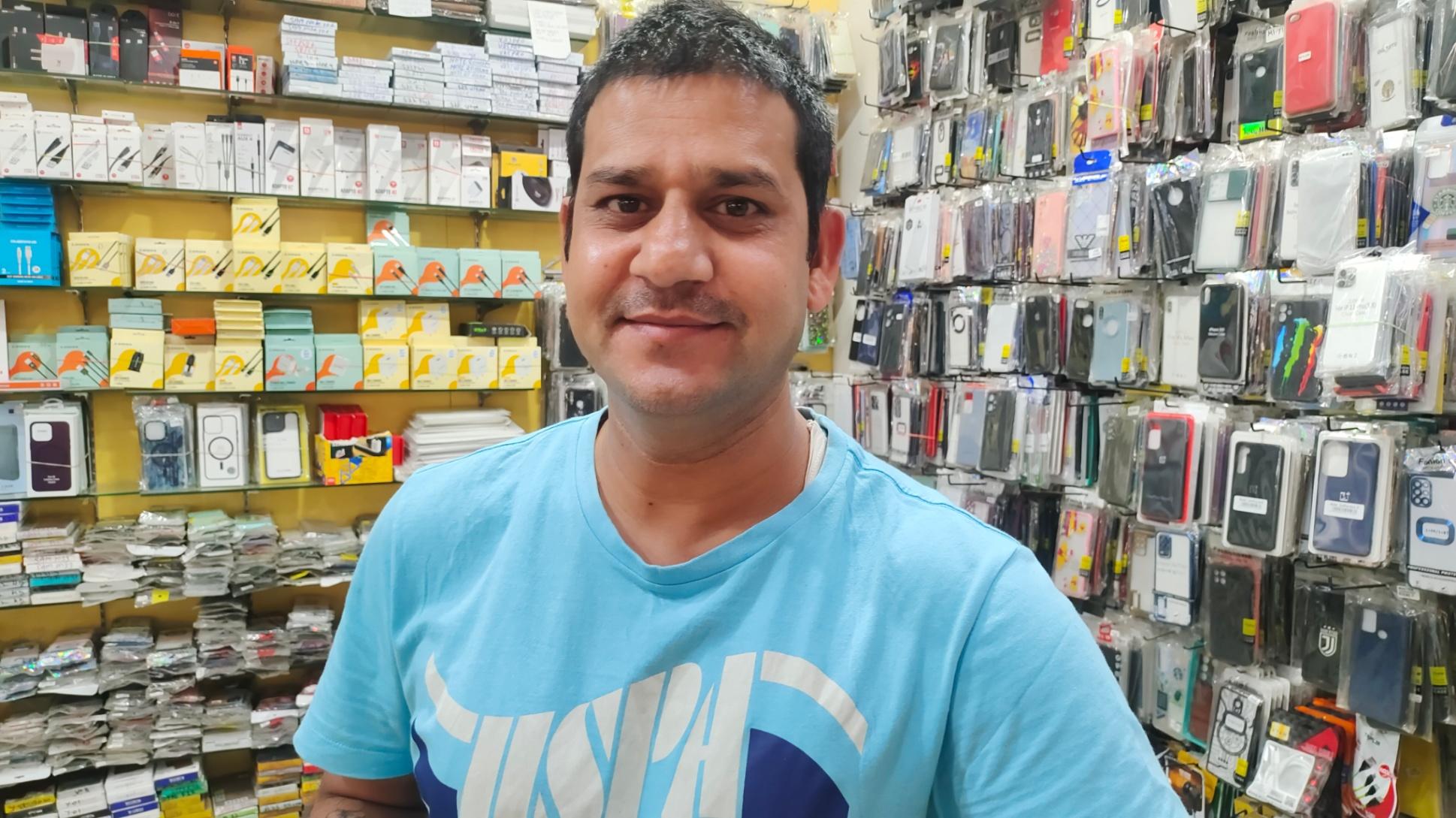 Cell Phones, Headphones & Earbuds, Cell Phones Accessories, Apple Watch, Smart Watches on sale