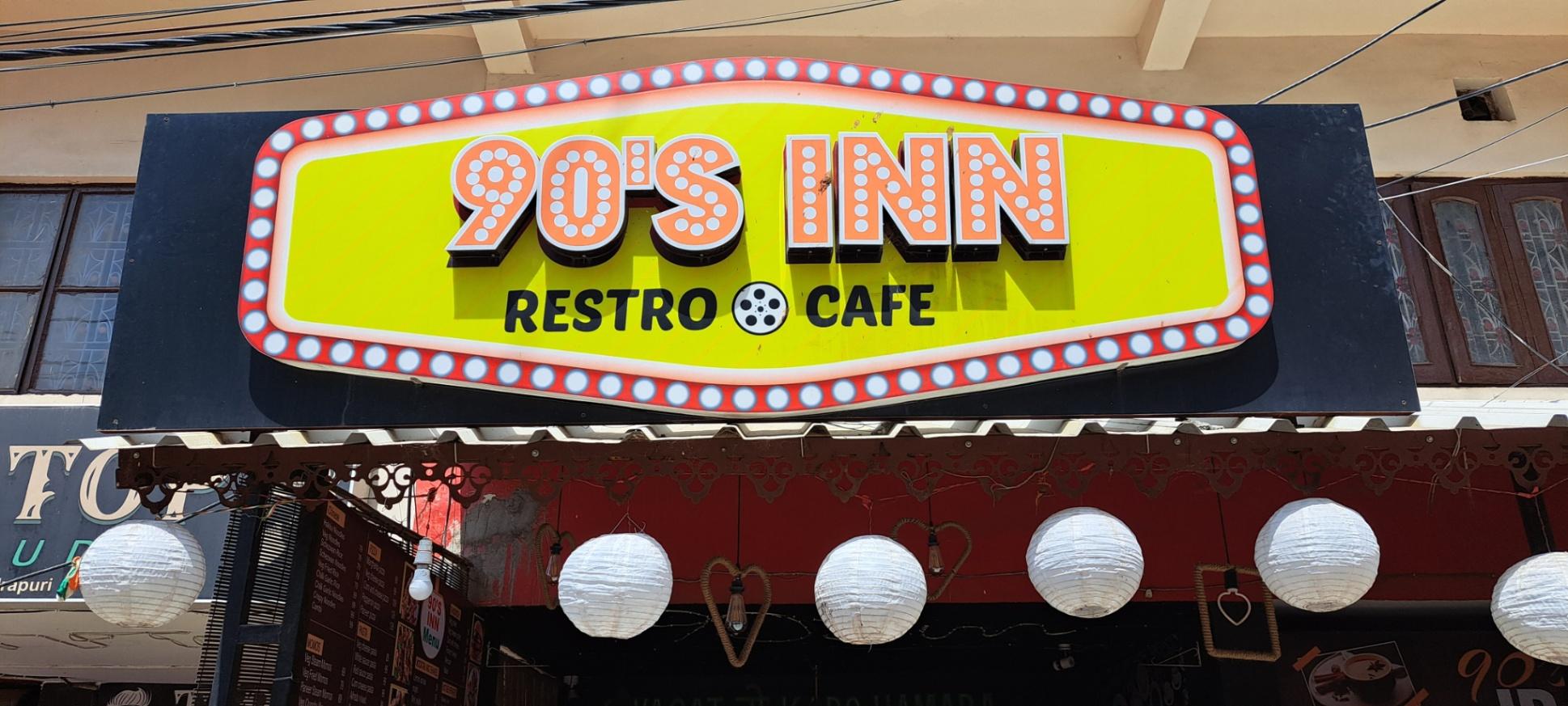 Chinese, Juices/ Soda, Momos, Tea/ Coffee, Pizzeria