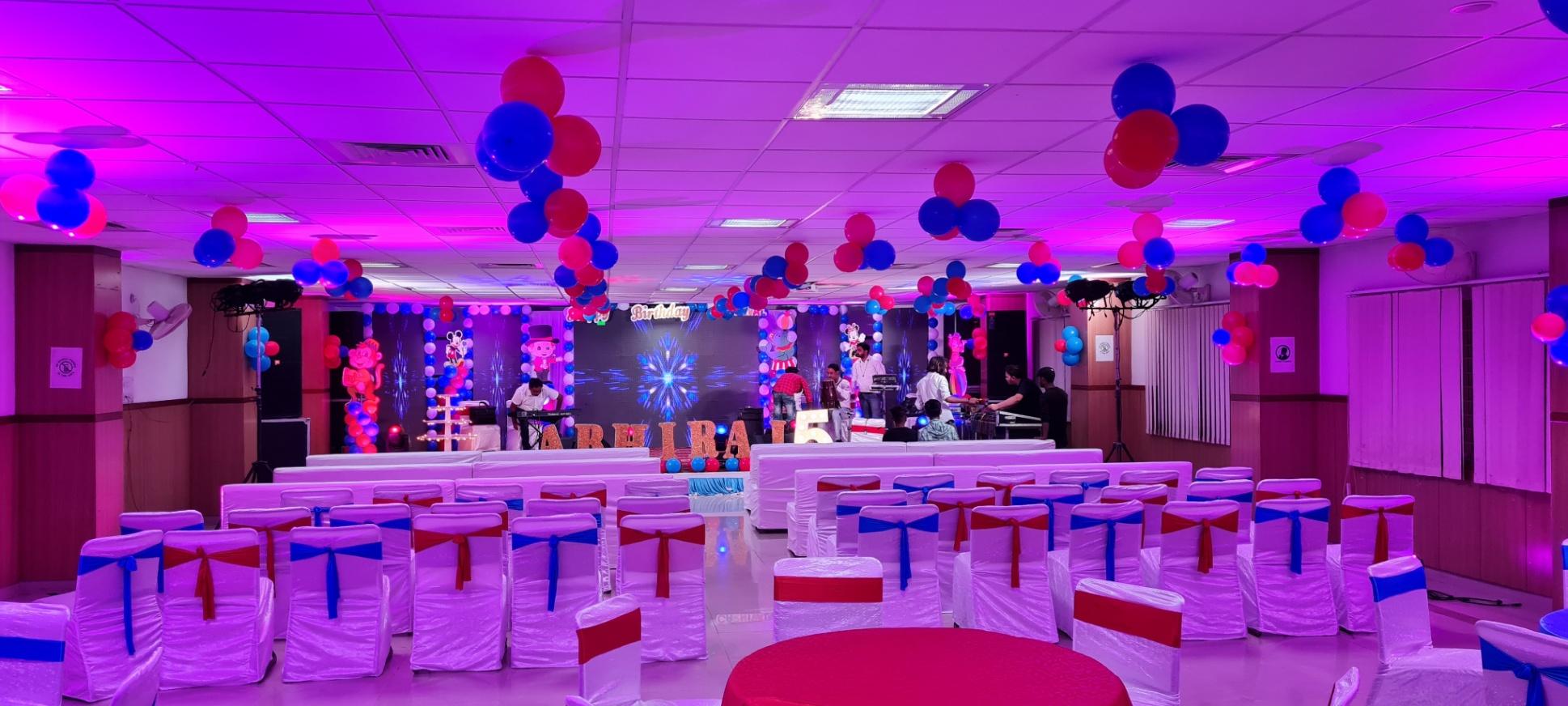 Mehndi Artist, Wedding Catering; Exp: More than 10 year