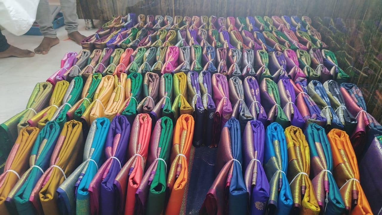 Other traditional costume, Sari on sale