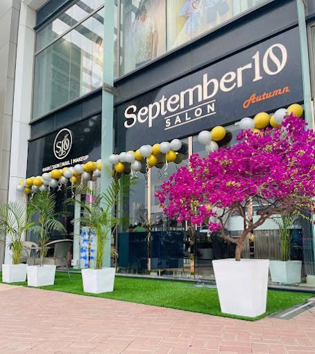 Salons/ Spas; Exp: 2 year