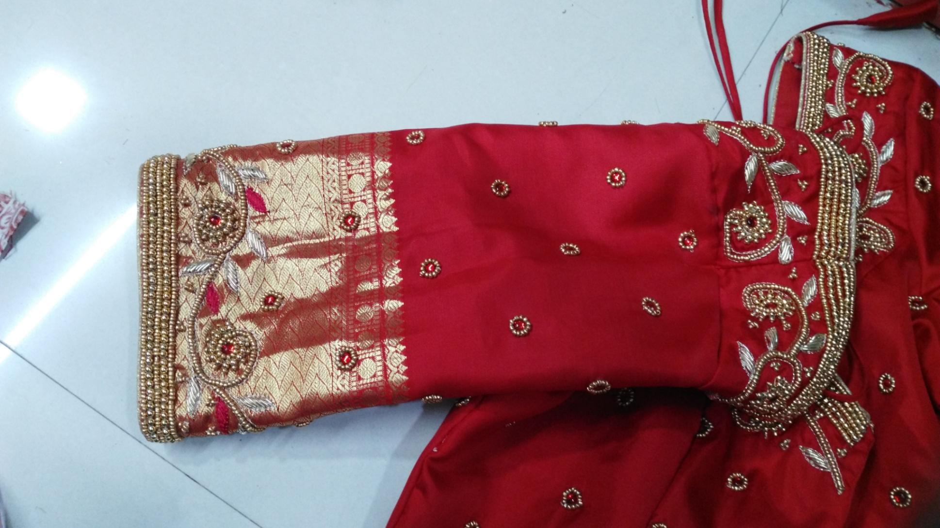 Dress sets, Ghagra Choli, Salwar Kurta, Dresses & Skirts on sale