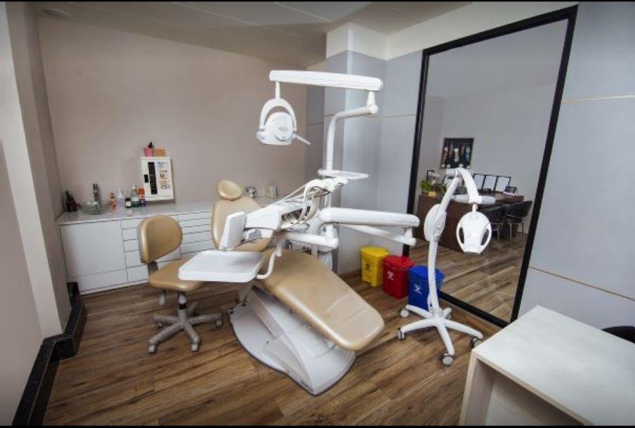 Botox Treatment, Cosmetic Surgery, Dermatalogy, Hair Transplant; Exp: More than 15 year