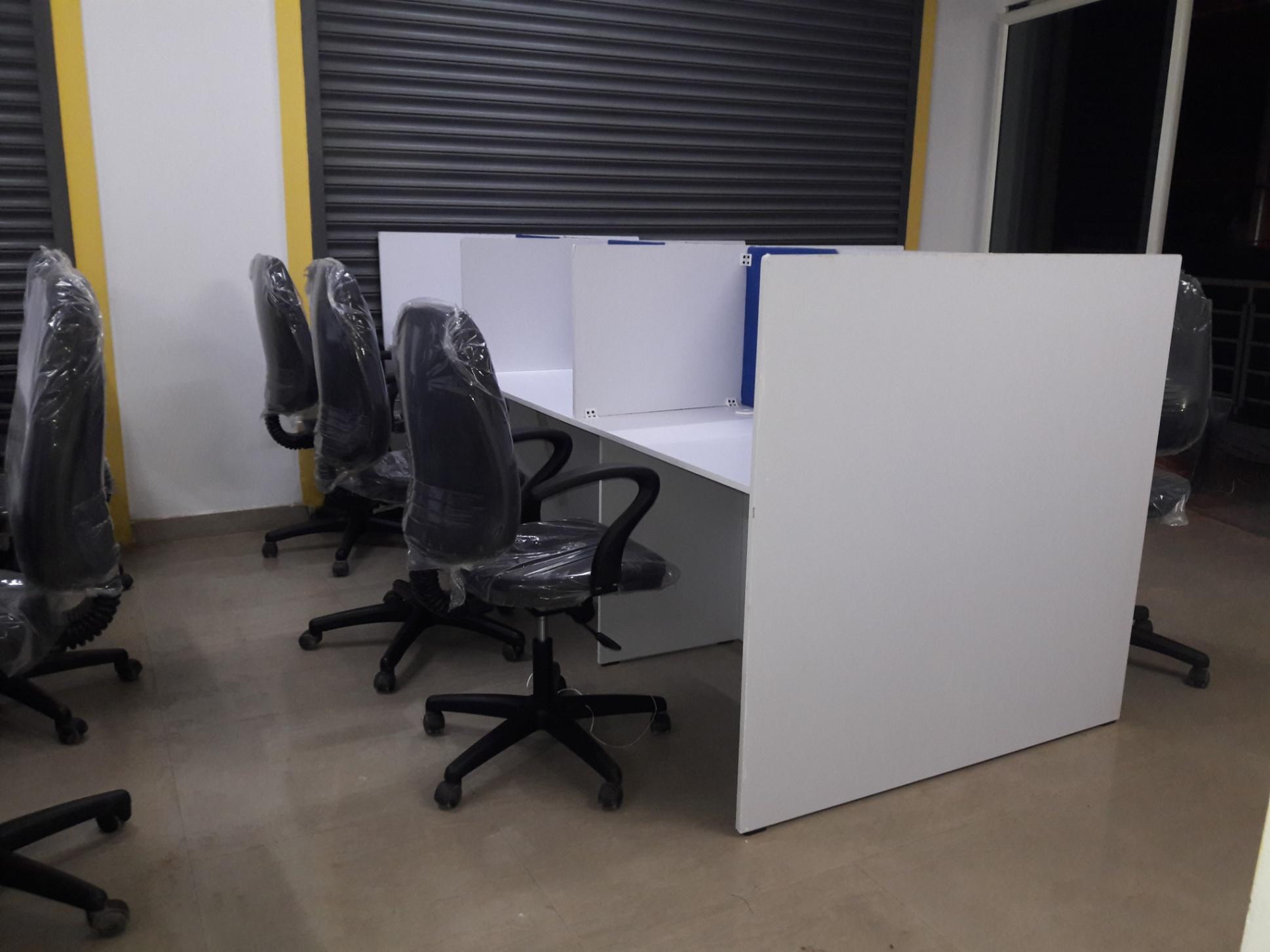 Carpenter; Exp: More than 15 year