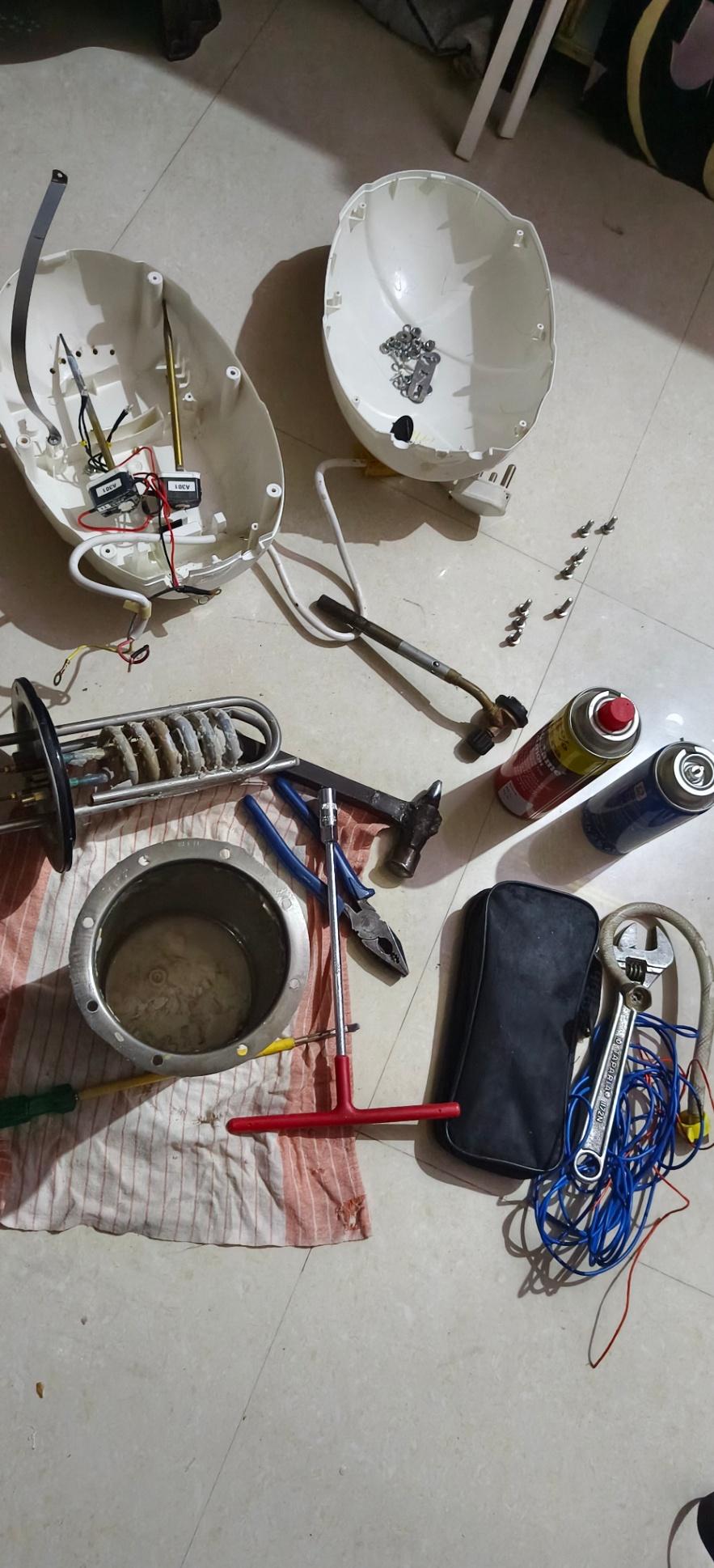 Electrician; Exp: More than 5 year