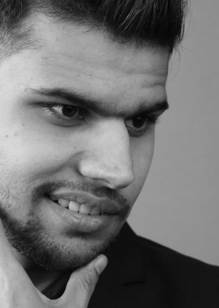 Photo Booth / Photographer; Exp: 3 year