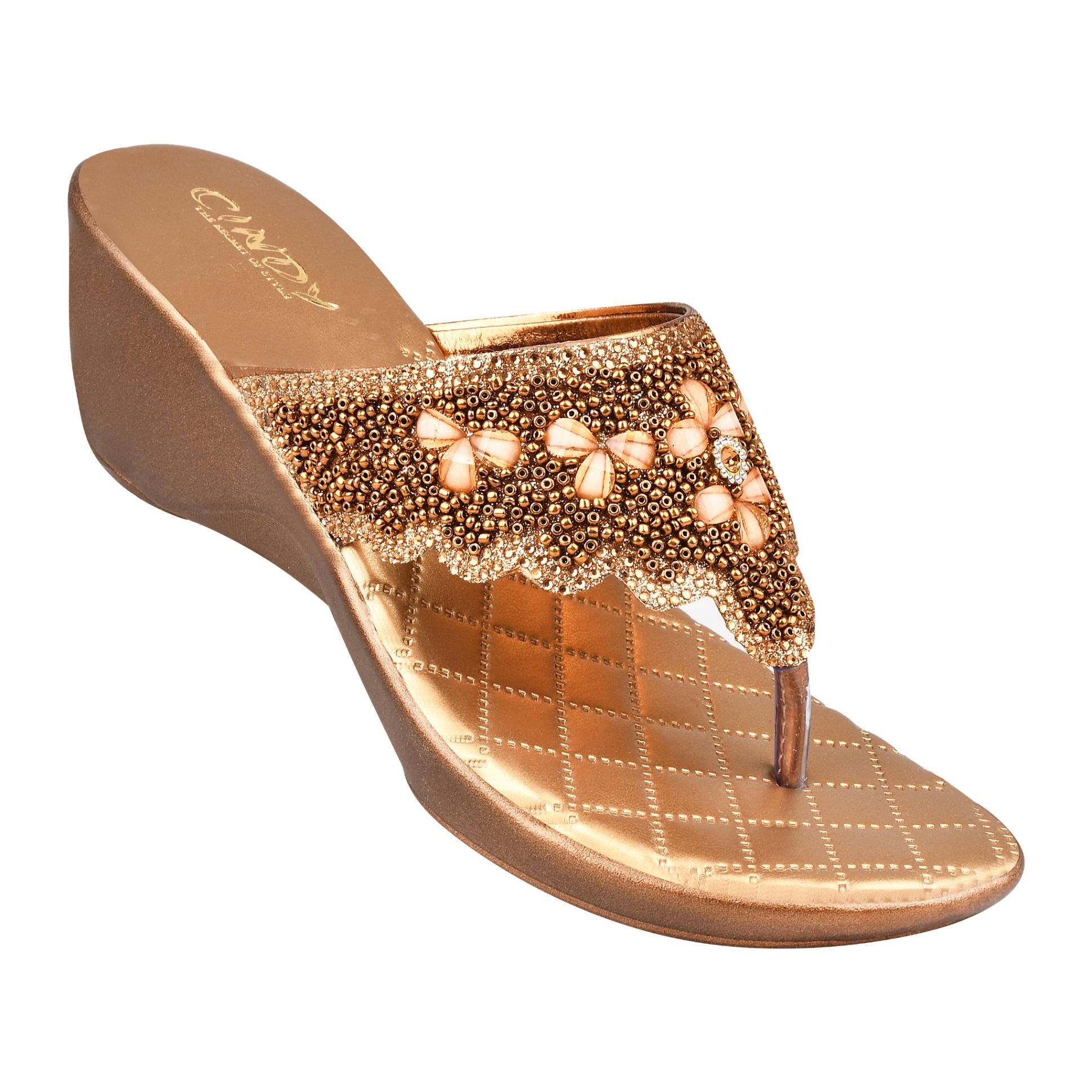 Casual Shoes, Dress Shoes, Flats, Flip-Flops, Heels footwear on sale