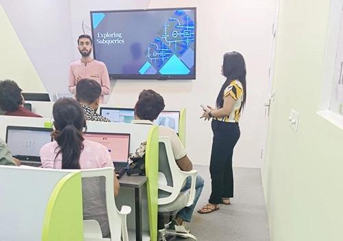 Itvedant - Full Stack | Python & Java Course | Data Science | Data Analytics | Machine Learning & AI Training in Delhi