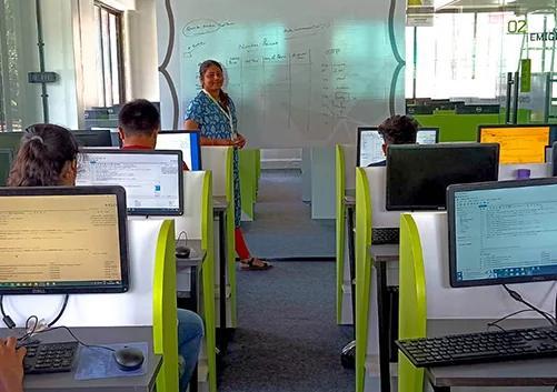 Itvedant - Full Stack | Python & Java Course | Data Science | Data Analytics | Machine Learning & AI Training in Borivali