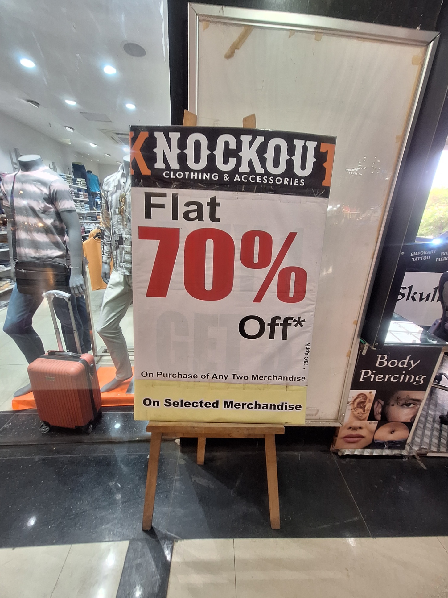 70% off Deal on Clothing @KNOCKOUT, ASHIMA MALL , Bhopal