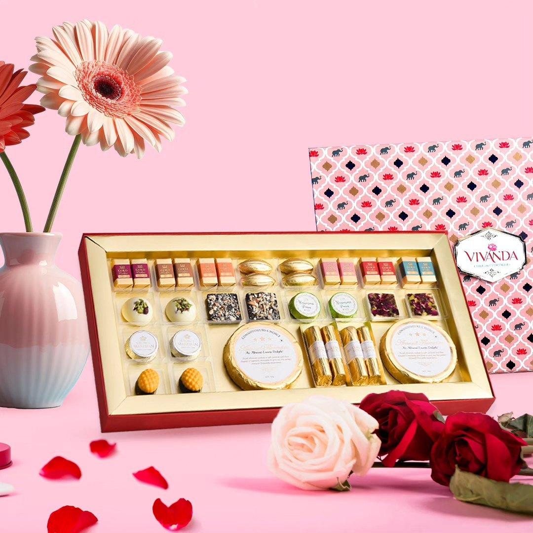 Personalized Birth Announcement Chocolate Boxes | Vivanda Chocolates