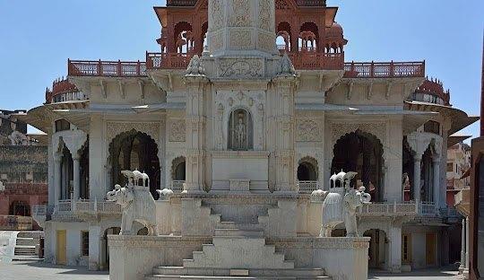 Mumbai to nashik Taxi | Mumbai to nashik Cabs Car Rentals Booking